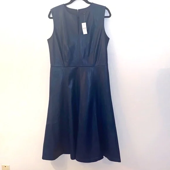 halston leather dress 70s Halston Silk Shirt Dress main image 0